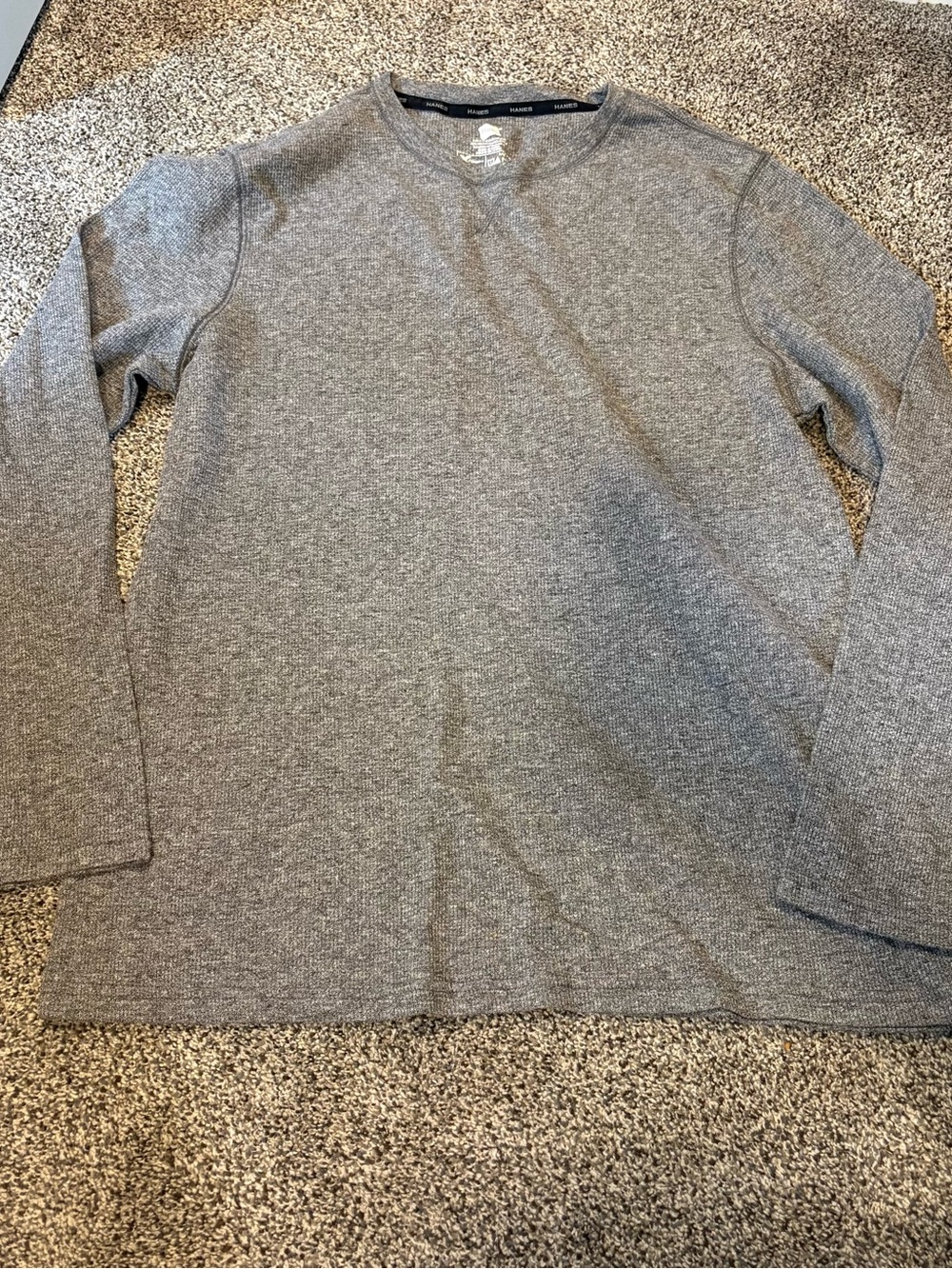 Hanes Men's Heather Gray Crewneck Pullover